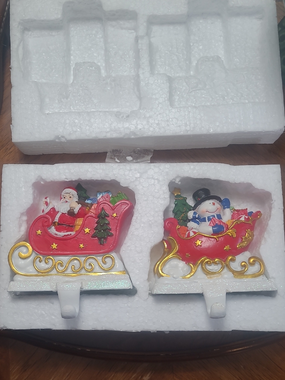 New in box! Northlight Festive Santa & Snowman Sleigh Stocking Holder Mantle Set